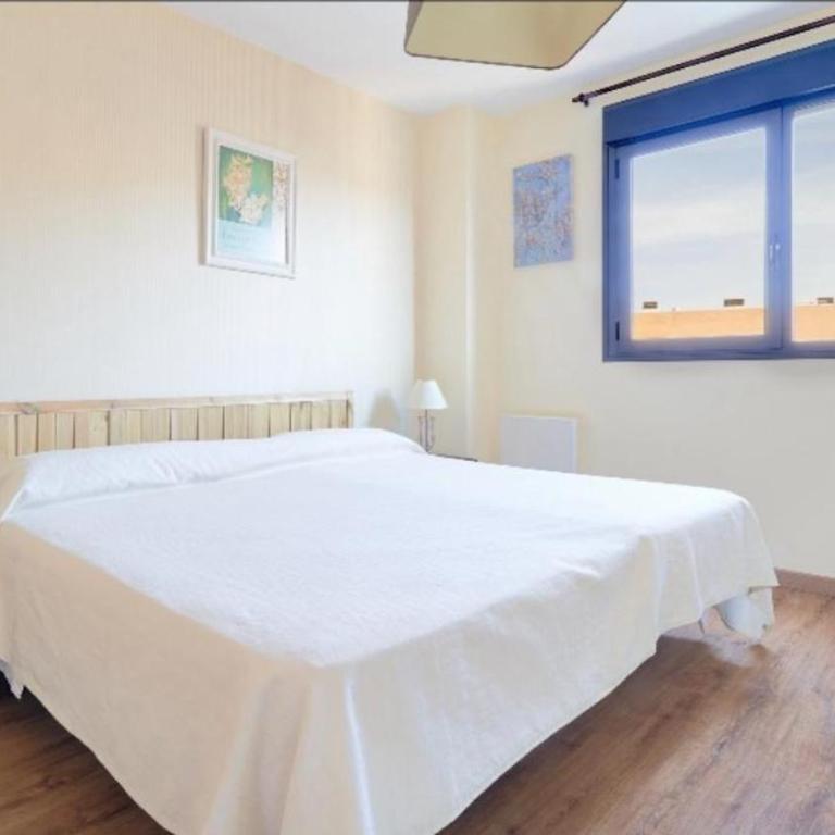 Holidays2Malaga Heroe de Sostoa con piscina junto Estacion AVE y playa - Apartamento con vistas a la piscina - 3