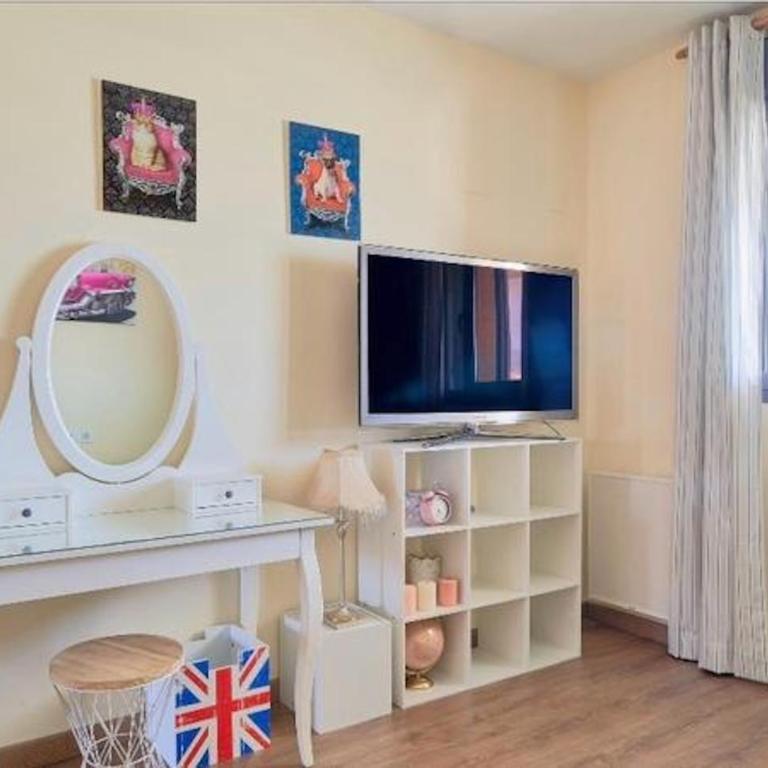 Holidays2Malaga Heroe de Sostoa con piscina junto Estacion AVE y playa - Apartamento con vistas a la piscina - 5