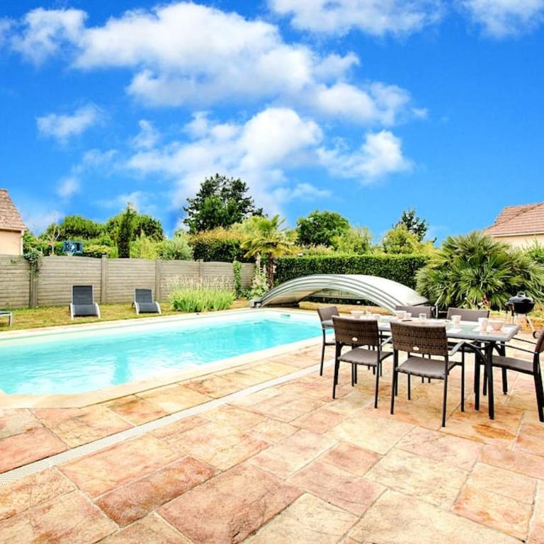 Havre de paix avec piscine pour 6 personnes - Villa 3 Chambres - 25