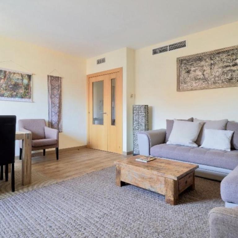 Holidays2Malaga Heroe de Sostoa con piscina junto Estacion AVE y playa - Apartamento con vistas a la piscina - 19