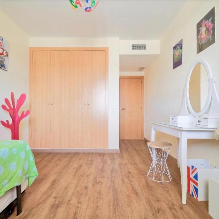 Holidays2Malaga Heroe de Sostoa con piscina junto Estacion AVE y playa - Apartamento con vistas a la piscina - 23