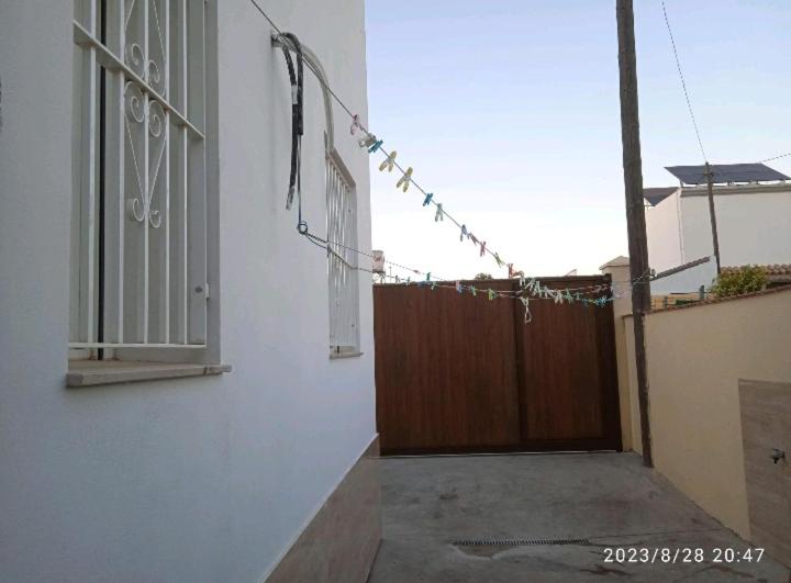 Casa en Jerez con patio cerca de la playa y de la sierra - Four-Bedroom House - 7