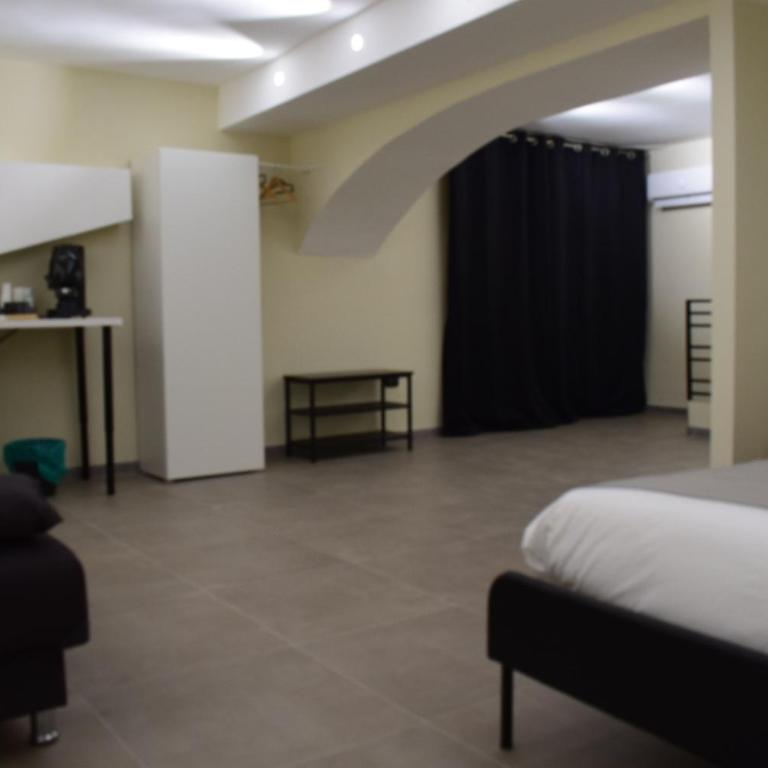 Mirea - Deluxe Triple Room - 9