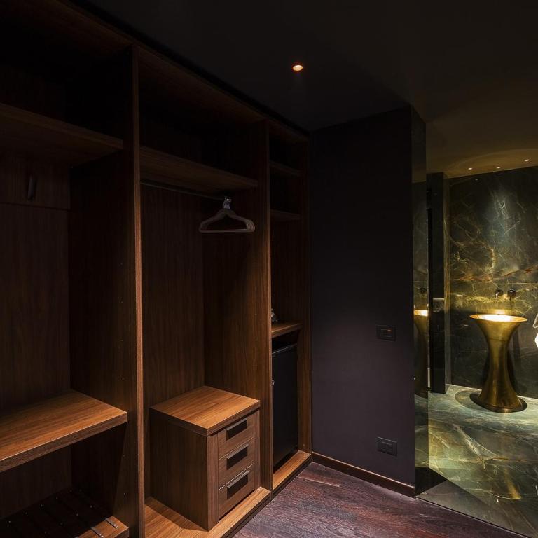 Hotel Touring - Junior Suite - 6