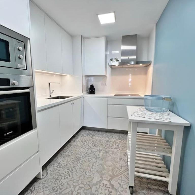 Primera línea de playa frontal con vistas al mar - Apartamento de 2 dormitorios - 13