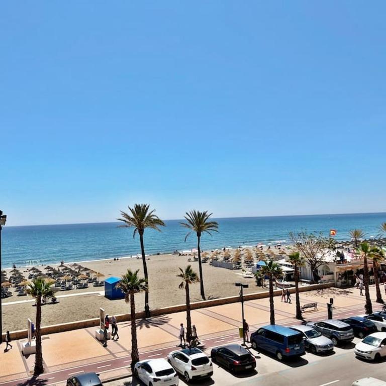 Primera línea de playa frontal con vistas al mar - Apartamento de 2 dormitorios - 16