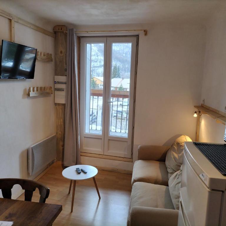 A découvrir joli petit Appart au coeur du village - Appartement 1 Chambre - 3