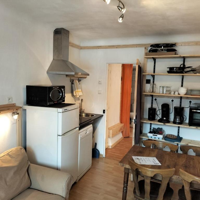 A découvrir joli petit Appart au coeur du village - Appartement 1 Chambre - 2