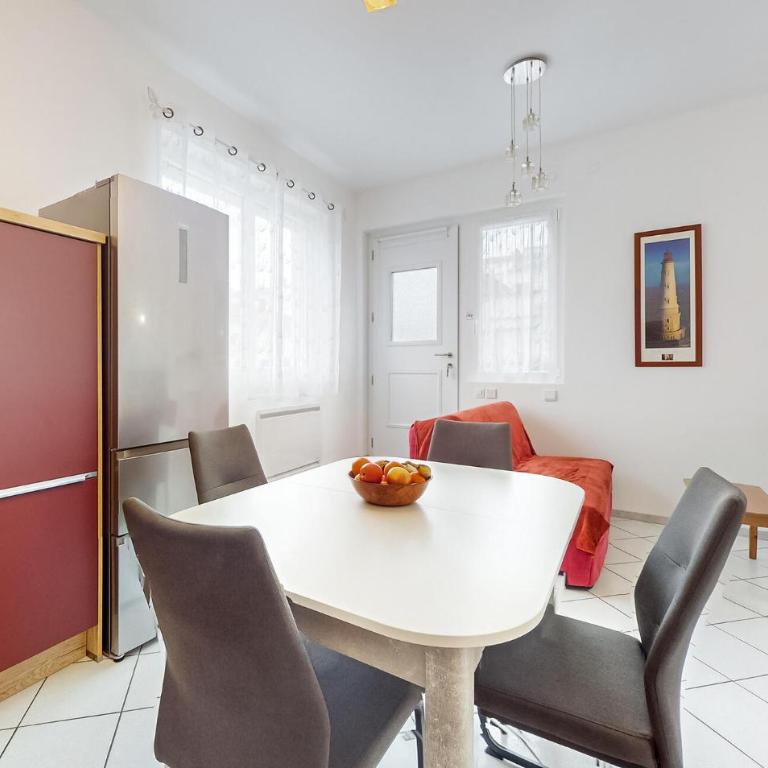 1 Bedroom Cozy Apartment In Royan - Appartement 1 Chambre - 9