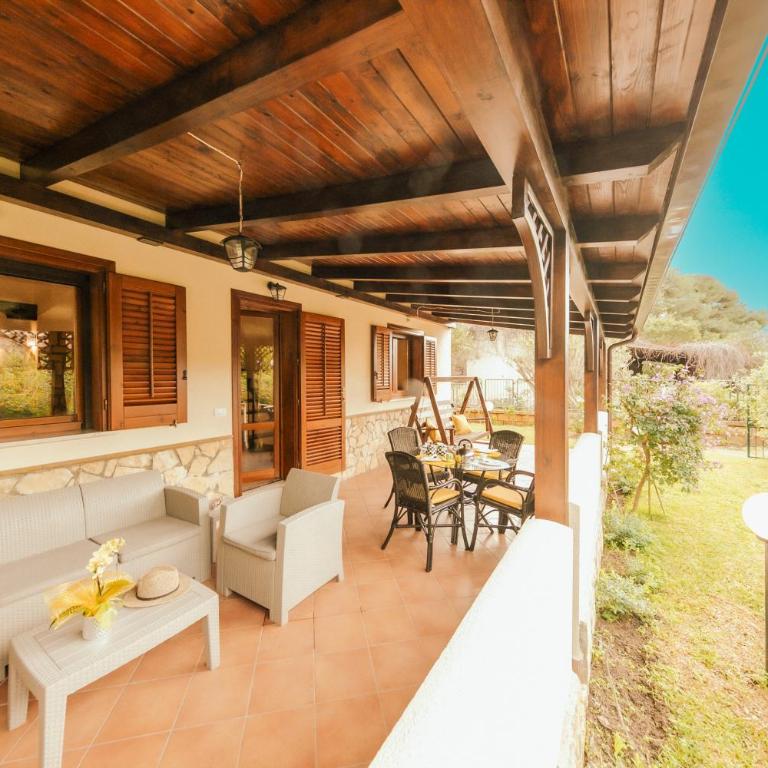 Villa Seaside - Three-Bedroom Villa - 5