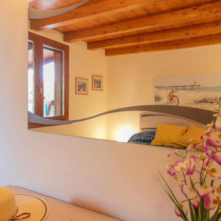 Villa Seaside - Three-Bedroom Villa - 12