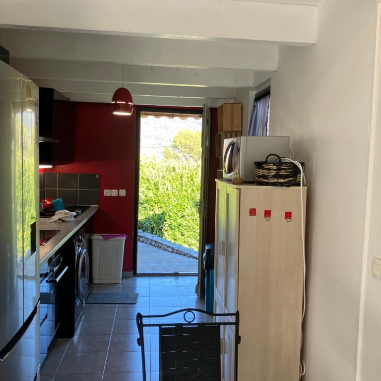 Magnifique duplex climatisé dans une villa calme - Appartement 2 Chambres - 4