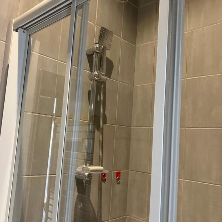 Magnifique duplex climatisé dans une villa calme - Appartement 2 Chambres - 12