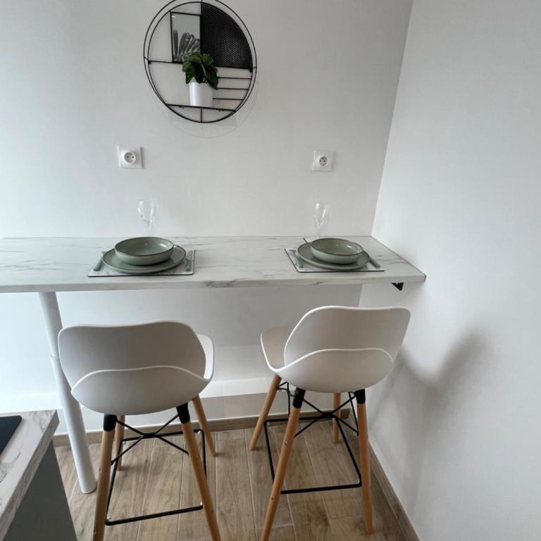 Studio entre mer et centre-ville - Appartement 1 Chambre - 13