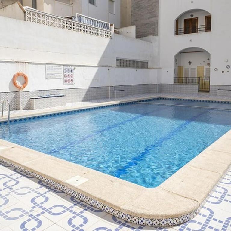 La Casa de Verónica - Serene Apartment with Shared Pool, Steps from the Beach - Apartamento con vistas a la piscina - 6