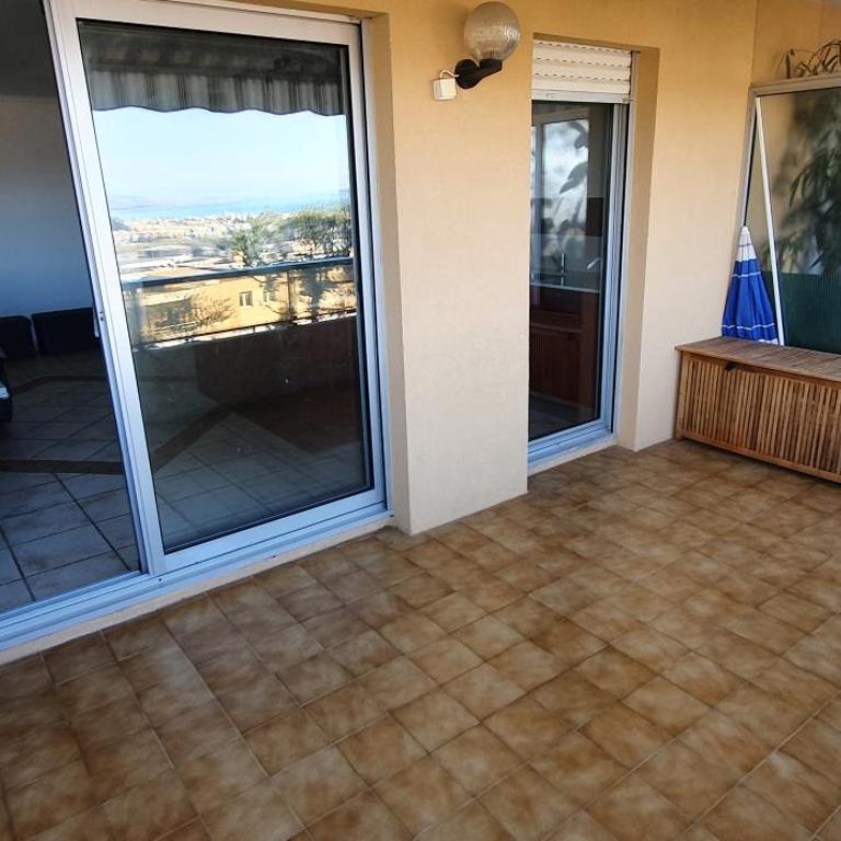 Appartement calme avec piscine Vue mer & montagne - Appartamento con 1 Camera da Letto - 20