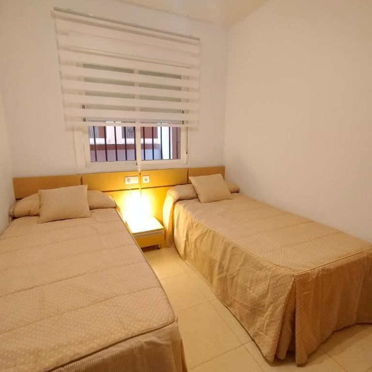 ACV - Vistamar III-1ª linea planta 2 Norte - Apartamento de 2 dormitorios - 18
