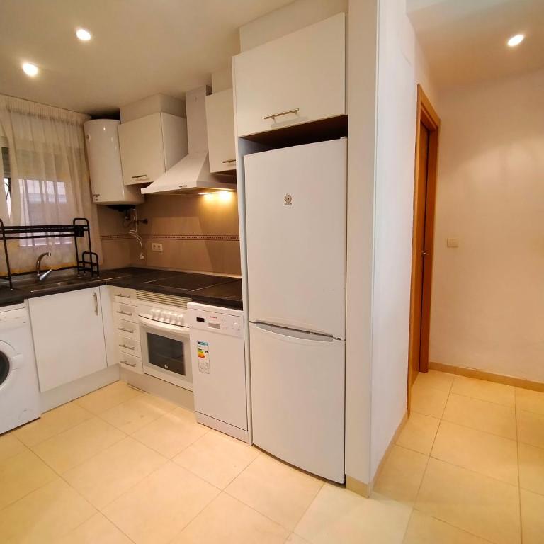 ACV - Vistamar III-1ª linea planta 2 Norte - Apartamento de 2 dormitorios - 10