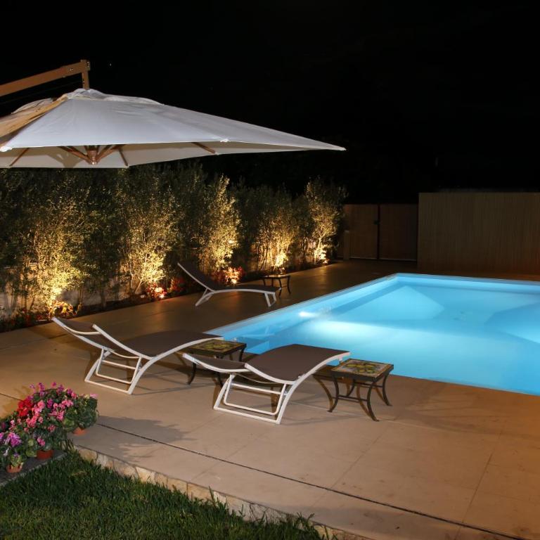 DOMUS AURIGE - Deluxe Double or Twin Room with Spa Bath - 25