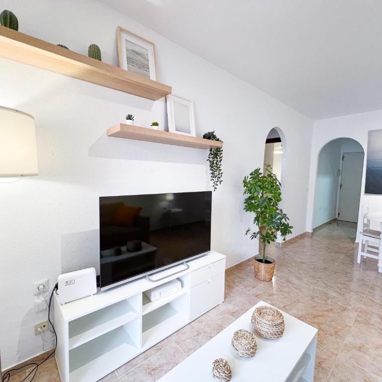 Family apartment in Playa de Carvajal, Benalmádena - Apartamento de 2 dormitorios - 10