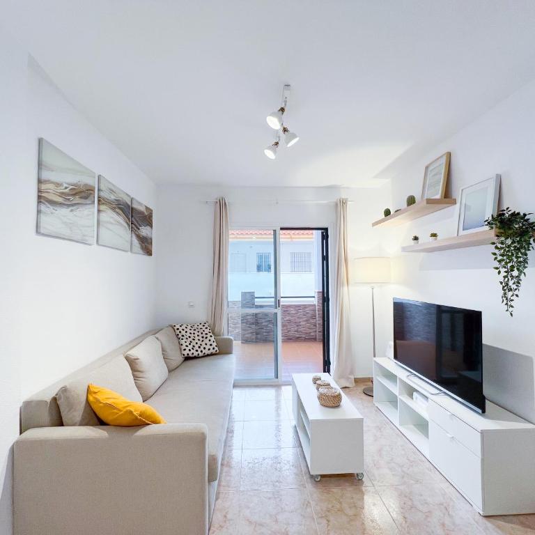 Family apartment in Playa de Carvajal, Benalmádena - Apartamento de 2 dormitorios - 1
