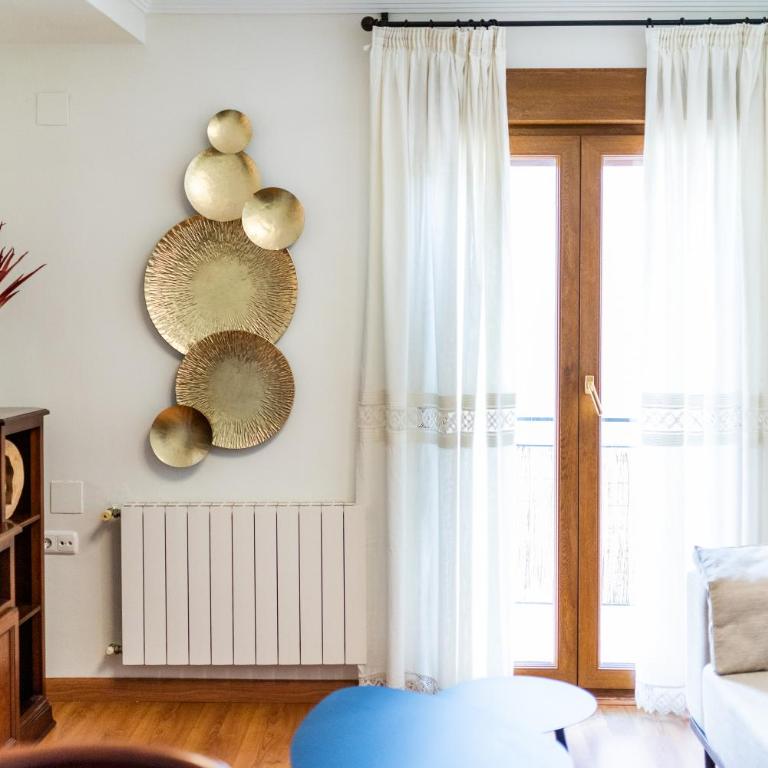 Apartamento en el corazón de Granada junto a Catedral y Arco Elvira - Three-Bedroom Apartment - 7