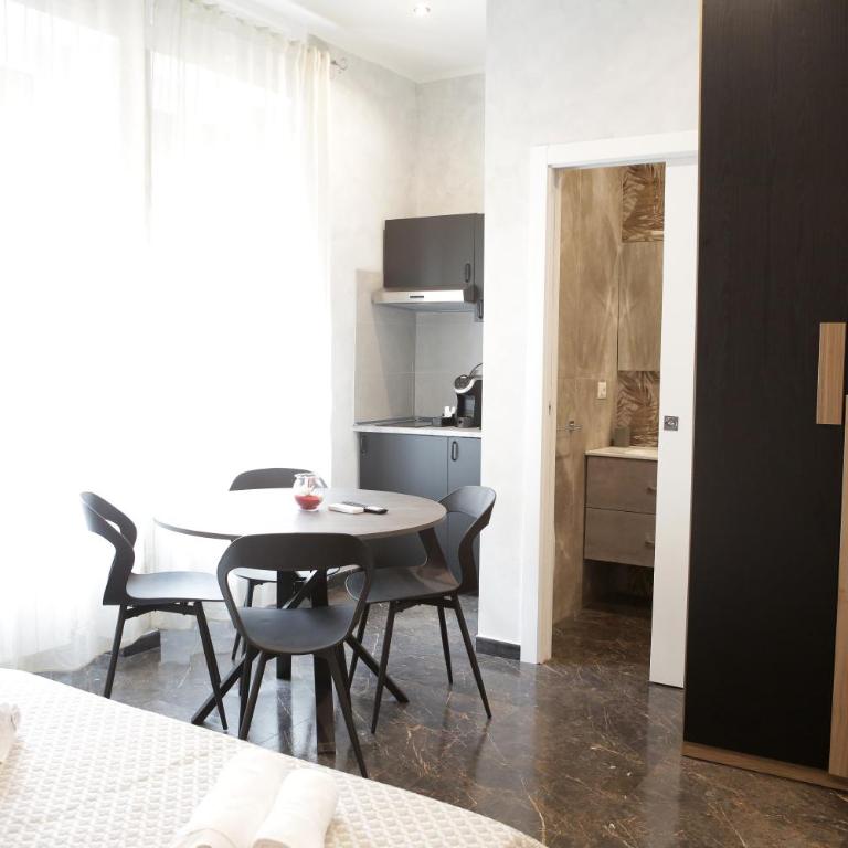 Jadore Monic - Monolocale con Divano-Letto - 10