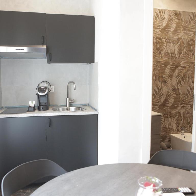 Jadore Monic - Monolocale con Divano-Letto - 12