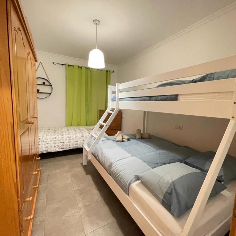 UIM Mediterraneo PB Miguel Hernandez Wifi - Apartamento de 3 dormitorios - 4