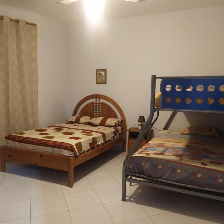 Hotel Salduba - Family Suite - 11
