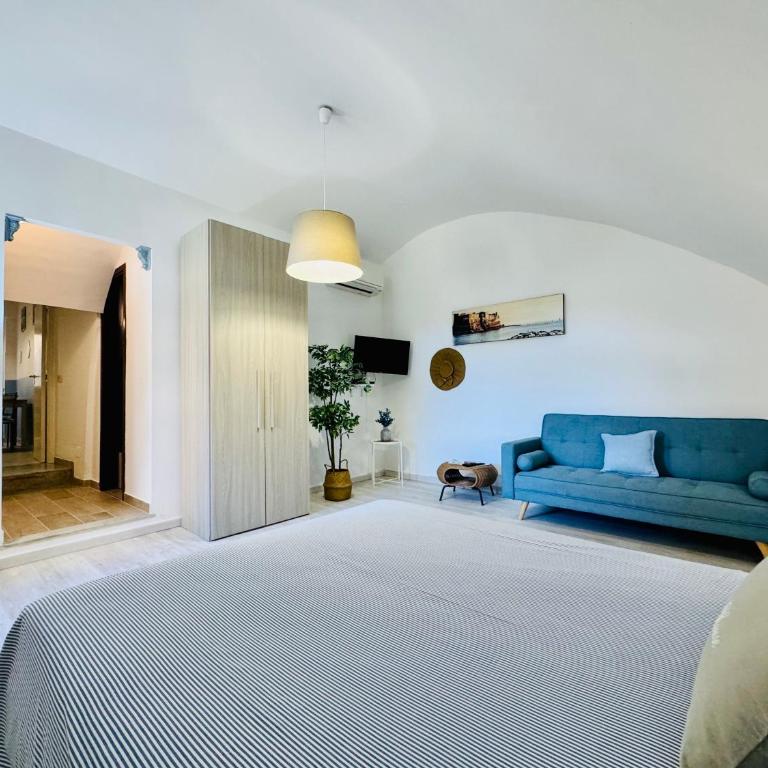 Era's House - One-Bedroom Apartment - 1