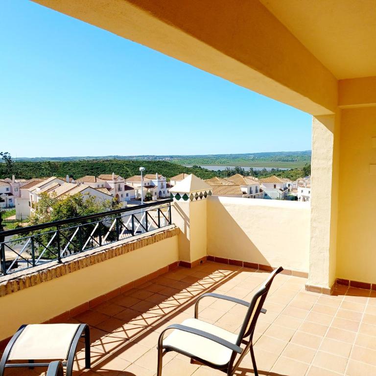 Vistas al Guadiana, Chalet a 10 minutos de la playa - Three-Bedroom House - 35