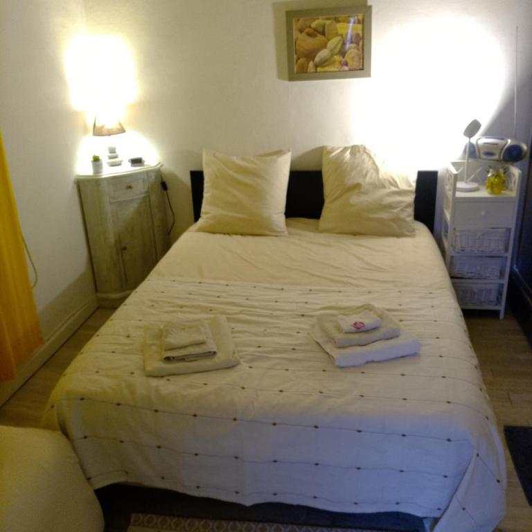 Beach House Cannes - Plages du Midi- 3 Ch - 3 Sdd - 2 wc - Fibre - Pkgs - Maison de Ville 3 Chambres - 42