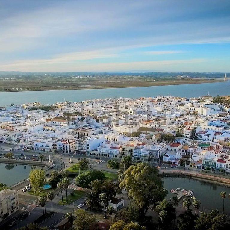 Vistas al Guadiana, Chalet a 10 minutos de la playa - Three-Bedroom House - 59