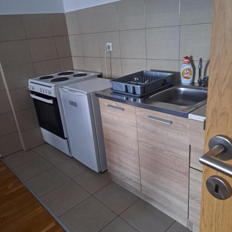 Nakiiii apartmanii - One-Bedroom Apartment - 39