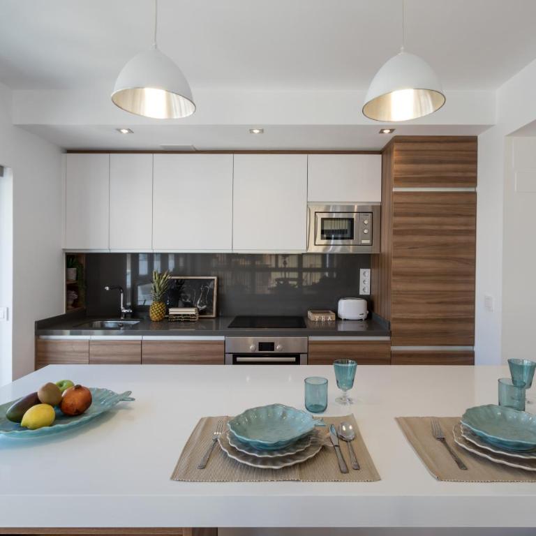 ChezmoiHomes Plaza Nueva - Two-Bedroom Apartment - 6