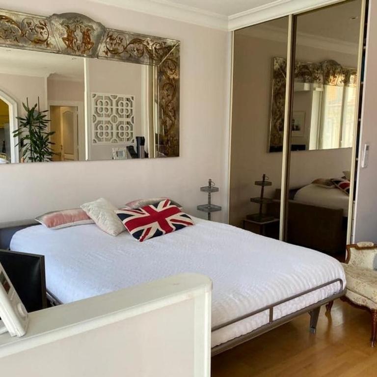 From 1882, romantic flat, in the Golden Square - Appartement 1 Chambre - 58