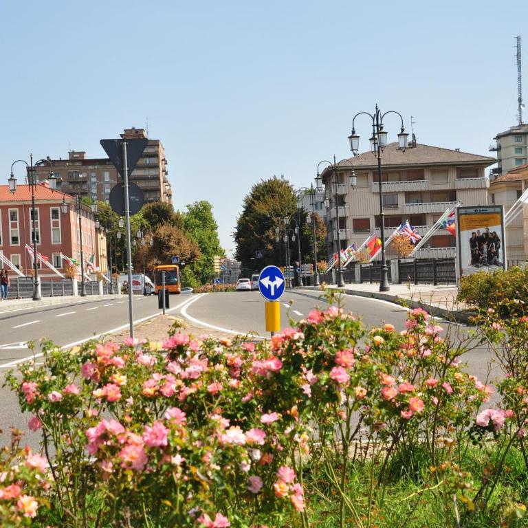 Apartment Ponte delle Nazioni - Appartamento con 2 Camere da Letto e Balcone - 16