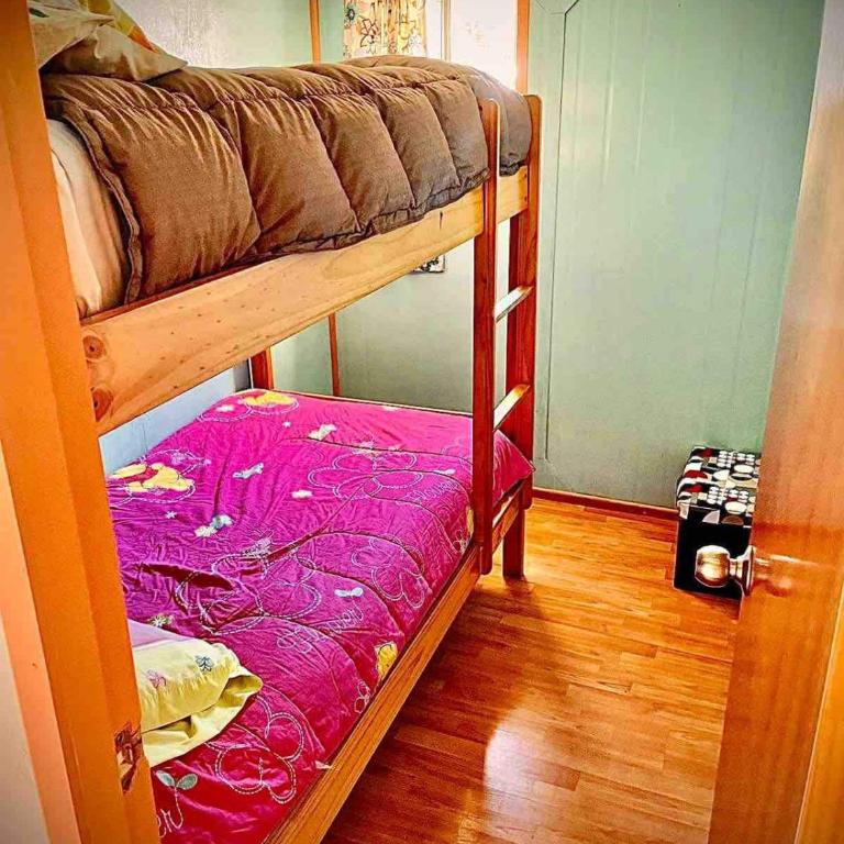 Cabaña con estacionamiento privado - Three-Bedroom Apartment - 21
