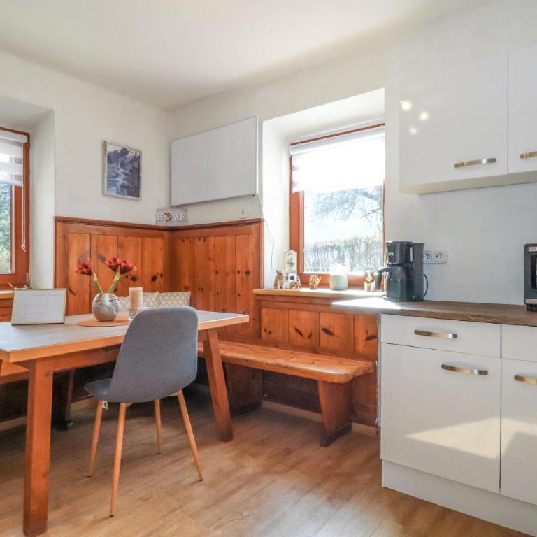 Ferienwohnung In Irschen - Apartment mit 1 Schlafzimmer - 1