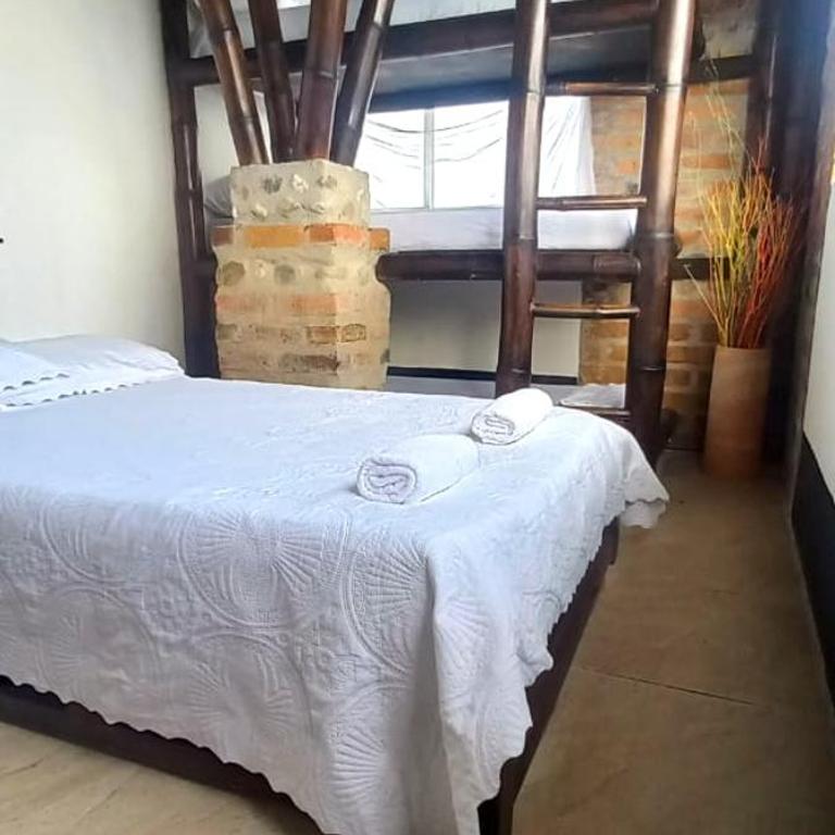 Villa Tikuna - Habitación Doble Deluxe (2 adultos + 1 niño) - 10