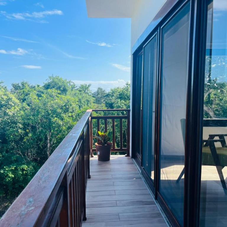 Villa & Studios Kosom Aldea Ha Puerto Morelos - Studio with Balcony - 8
