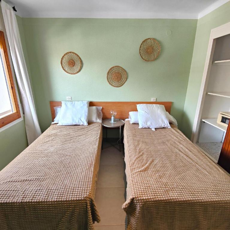 Apartamento en Roses, 2ª línea de playa, con terraza, WIFI y parking comunitario - ES-258-31 - Apartment - 5