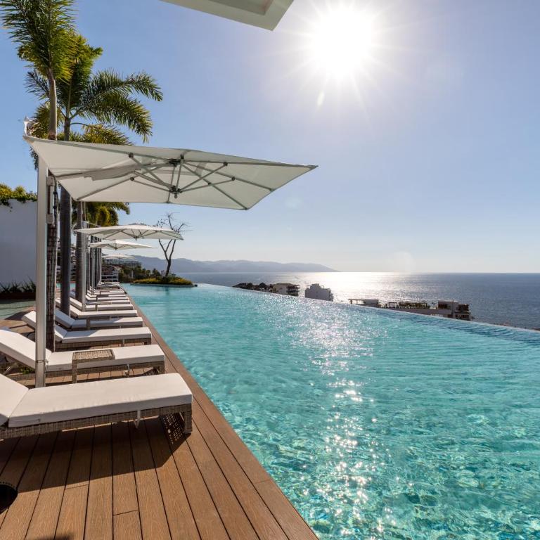 BEST Views of PV-Banderas Bay from Rooftop Infinity Pool - Apartamento con terraza - 51