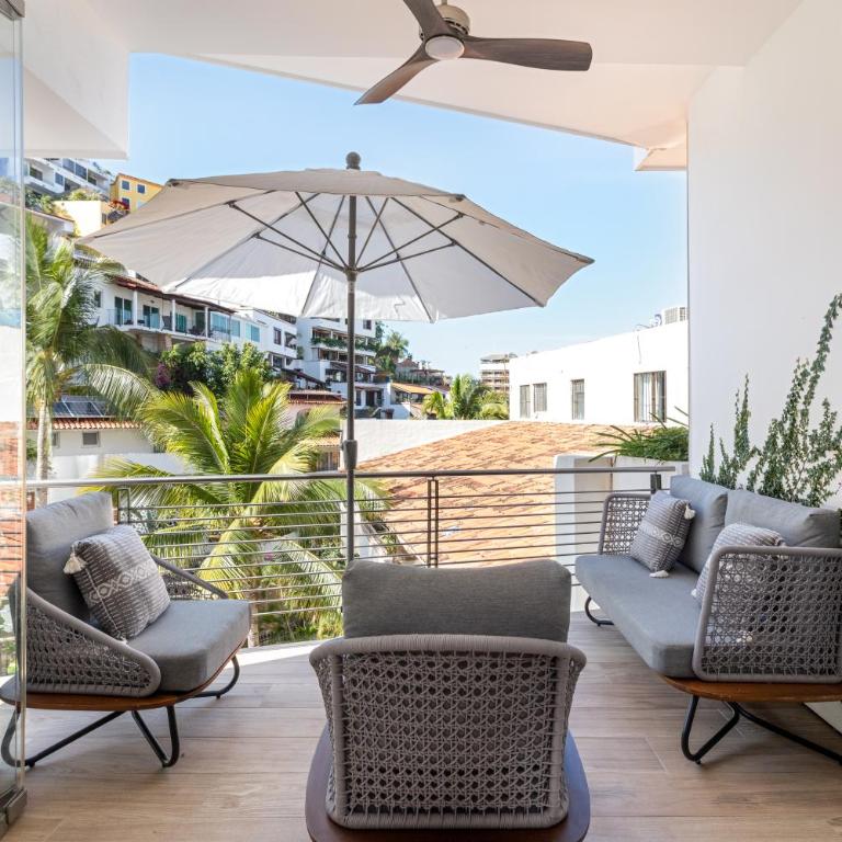 BEST Views of PV-Banderas Bay from Rooftop Infinity Pool - Apartamento con terraza - 16