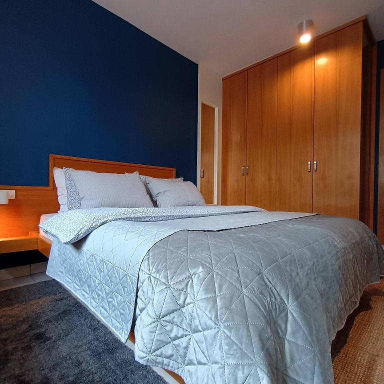 On The Terrace La Vida Joy Mansard Top Kitchen - Apartment - 22