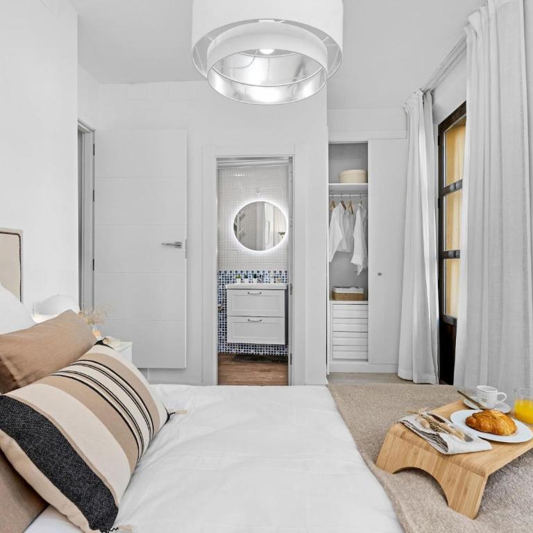 Elegant and Central Location - Apartment - 10