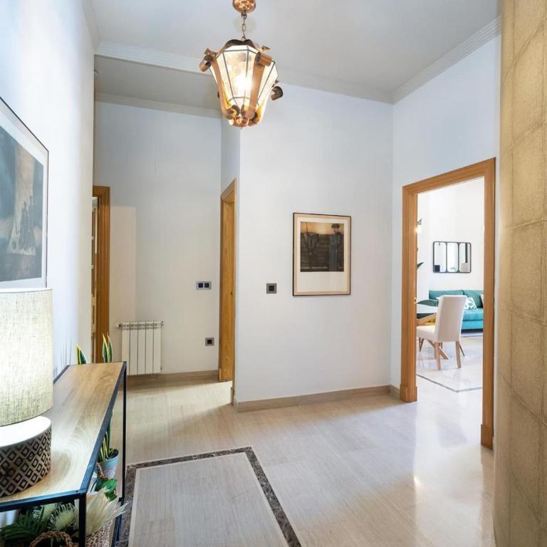 Chezmoihomes Town Hall Apartment 2 - Two-Bedroom Apartment - 26