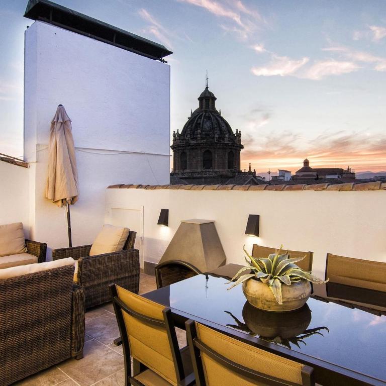 ChezmoiHomes Premium Loft Private Terrace - One-Bedroom Apartment - 15