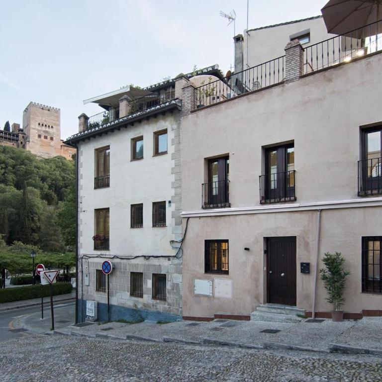 ChezmoiHomes Alhambra Boutique Terrace - Two-Bedroom House - 11